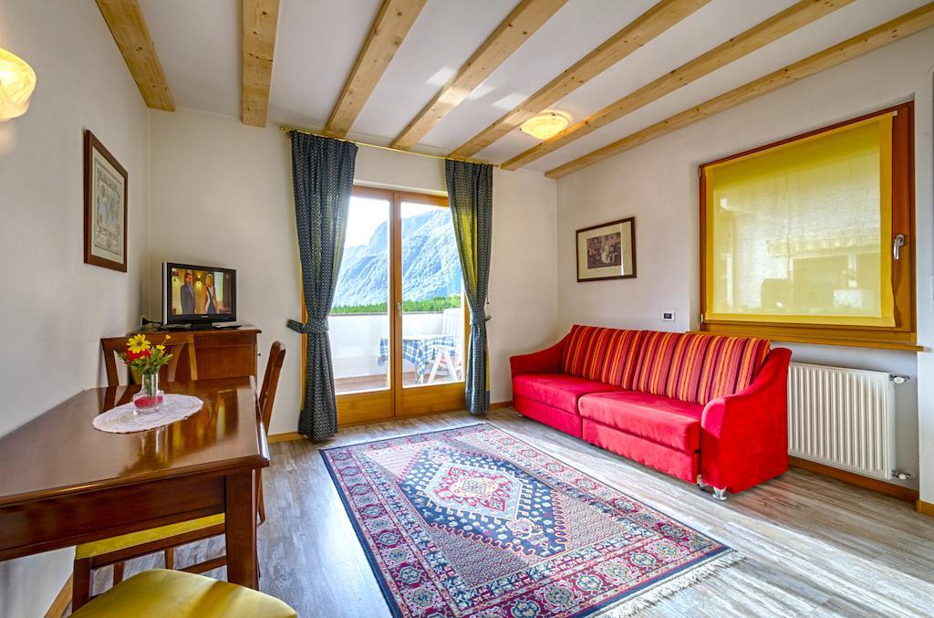 نالّيس Hotel & Residenz Traubenheim الغرفة الصورة