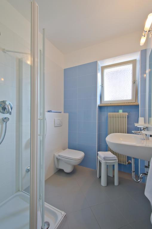 نالّيس Hotel & Residenz Traubenheim الغرفة الصورة